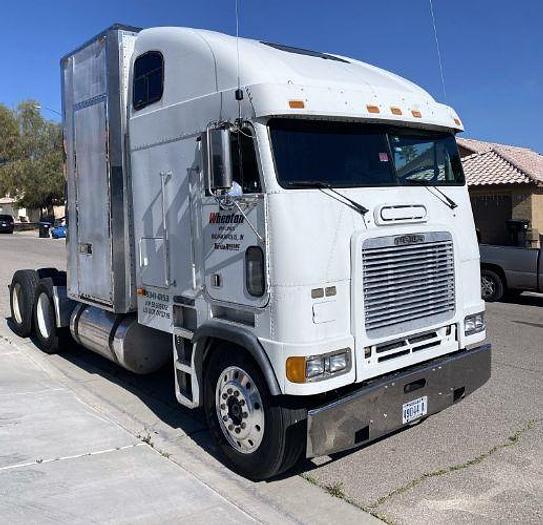 Used 1995 Freightliner FLB112
