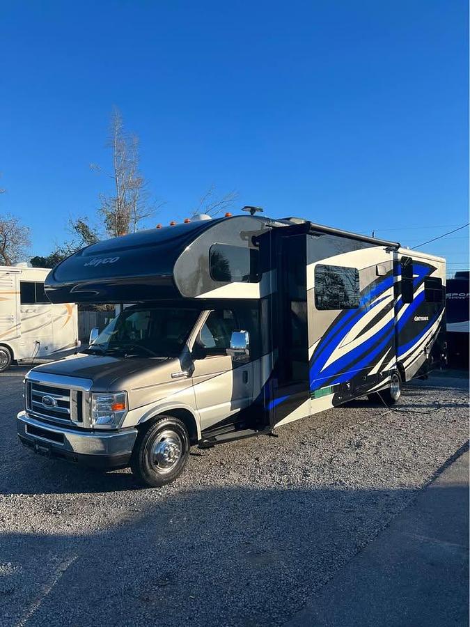 Used 2019 Jayco Greyhawk 31FS