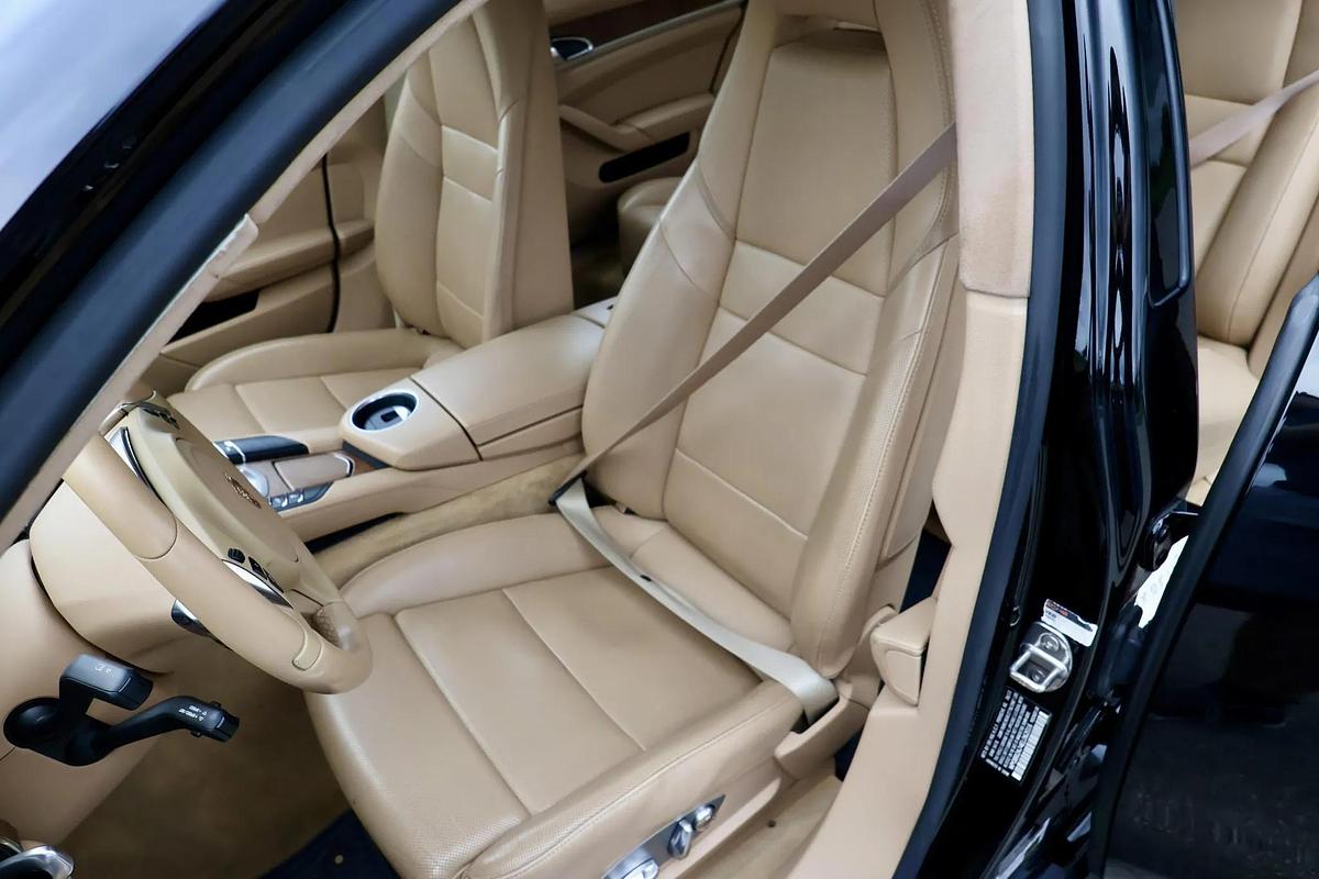Used 2014 Porsche Panamera 4s Executive