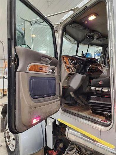 Used 2007 Peterbilt 379