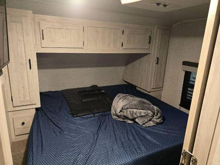 Used 2022 East To West Della Terra 261RB