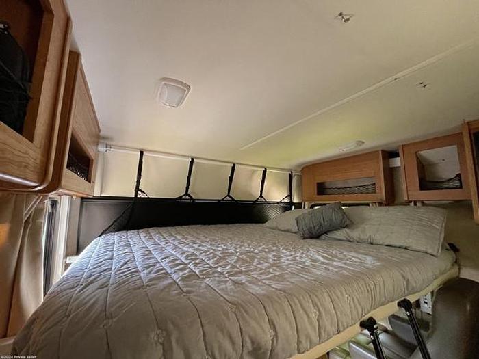 Used 2016 Fleetwood Flair 26E