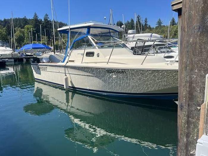 Used 1984 Pursuit 2600