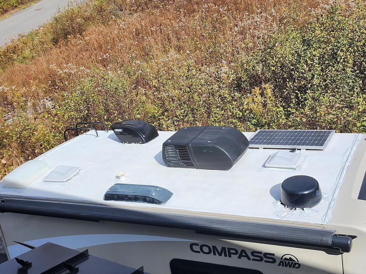 Used 2022 Thor Motor Coach Compass AWD 23TW