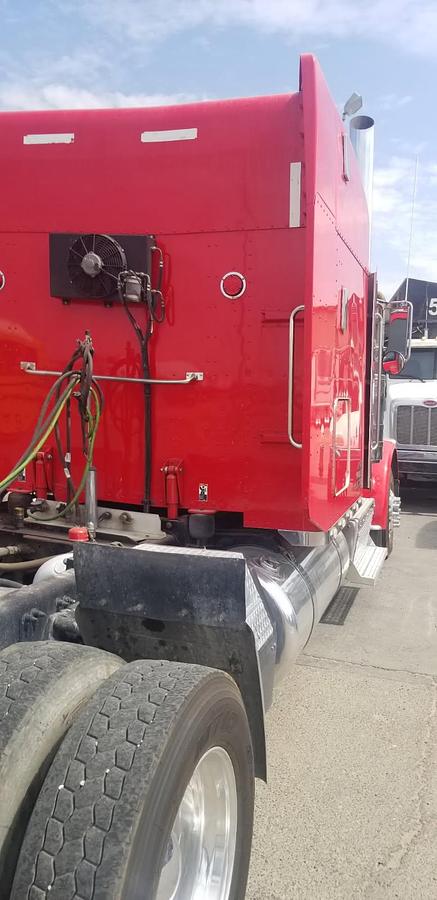 Used 2012 Peterbilt 389 Extended Hood 500