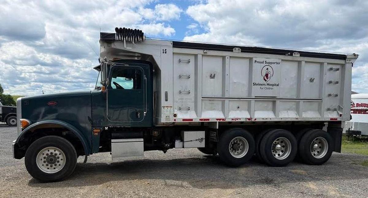 Used 2010 Peterbilt 367
