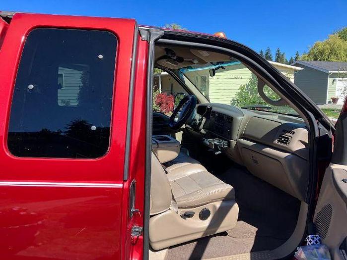 Used 2001 Ford Super Duty F-350 DRW Lariat