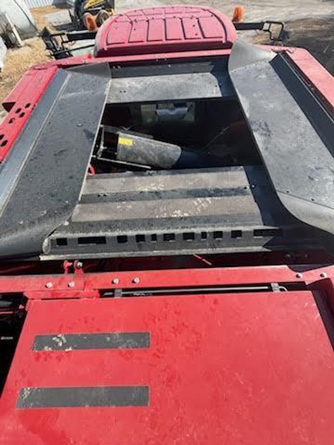 Used 2013 CASE IH 7230 Combine