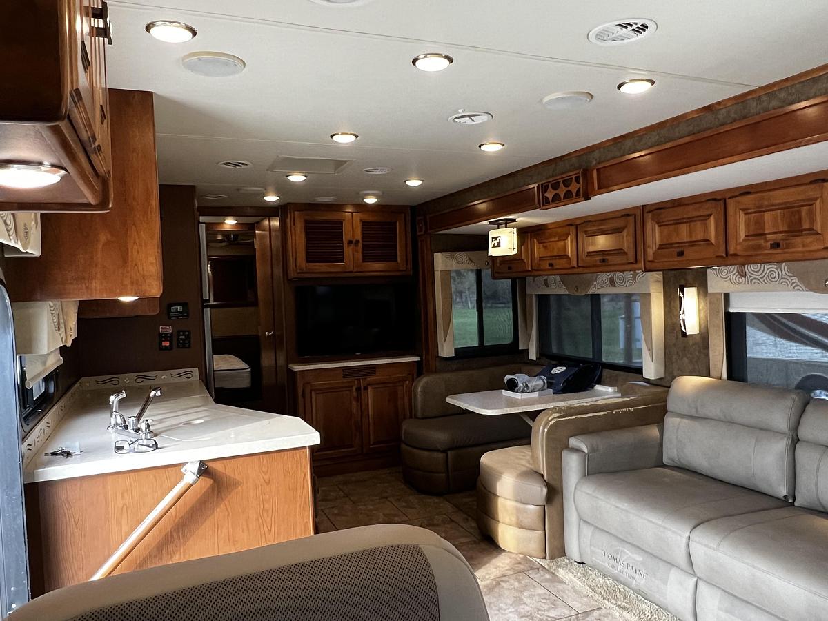 Used 2014 Tiffin Allegro Open Road 32CA