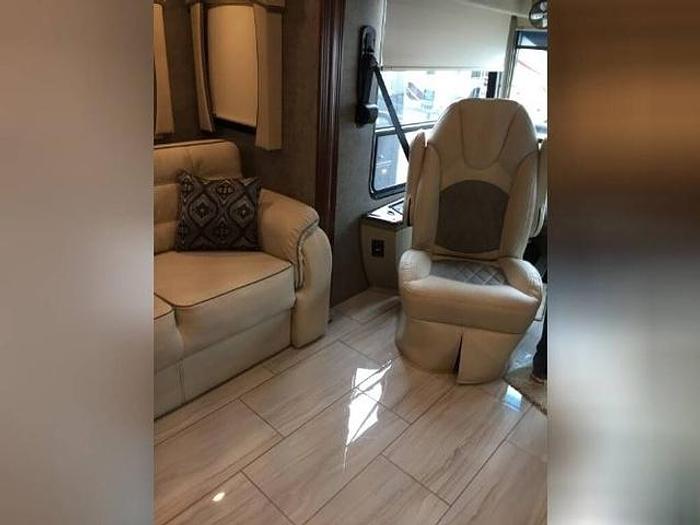 Used 2018 Forest River Berkshire 34QS