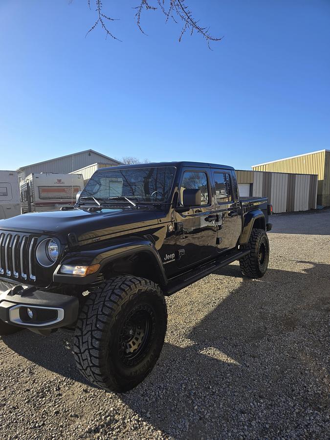 Used 2021 Jeep Gladiator Overland