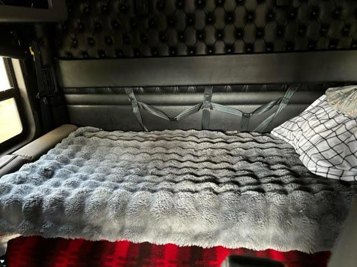 Used 2024 Kenworth W900L