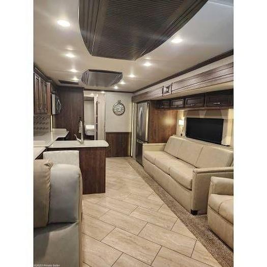 Used 2018 Newmar Ventana LE 4048