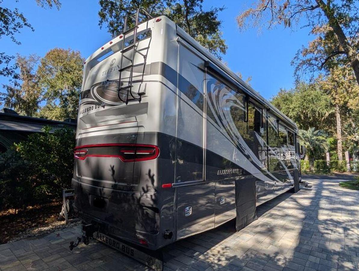 Used 2022 Tiffin Motorhomes Allegro Bus 40IP Class A Motorhome