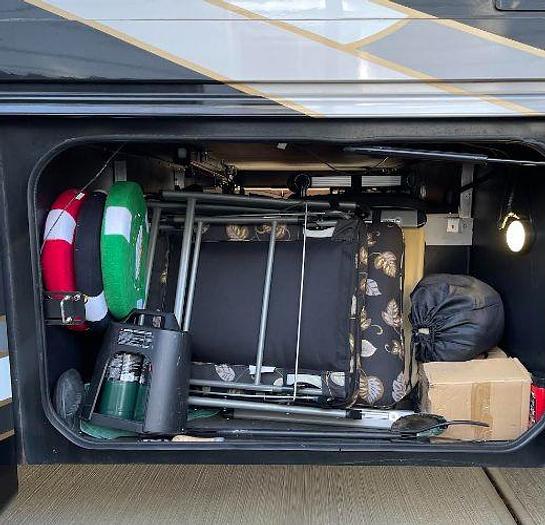 Used 2018 Jayco Seneca 37TS