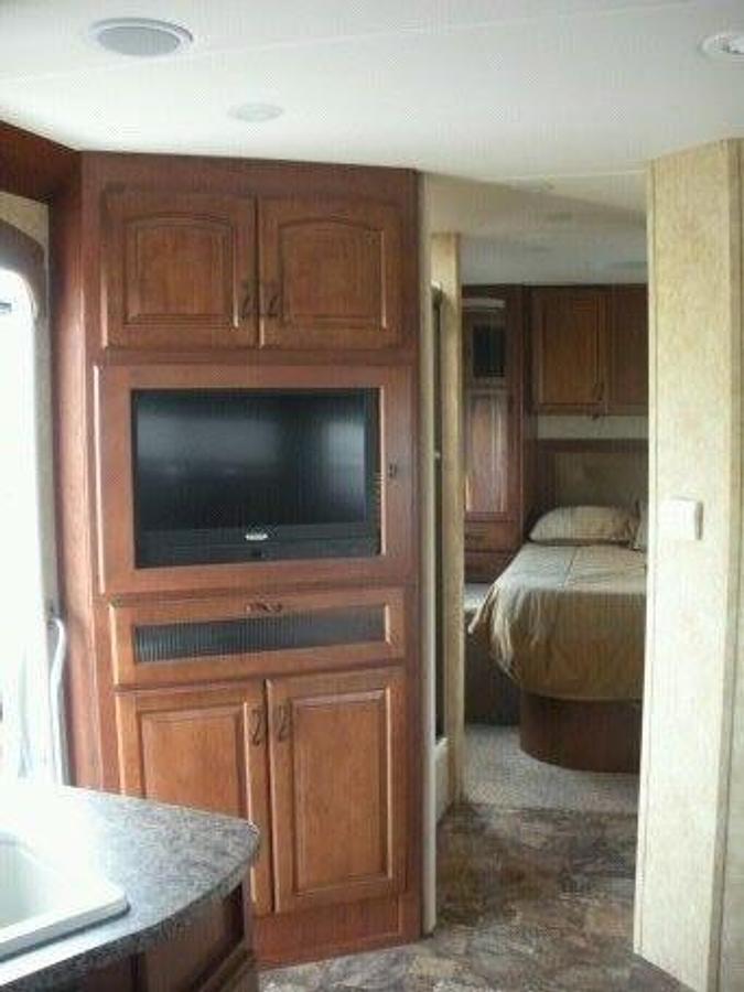 Used 2011 Jayco Greyhawk