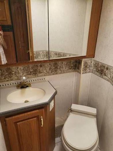 Used 2002 Holiday Rambler Endeavor 40pdq