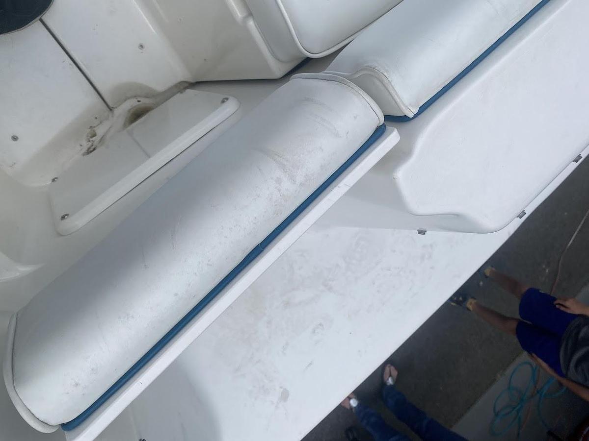 Used 1997 Sea Ray 215 Express Cruiser