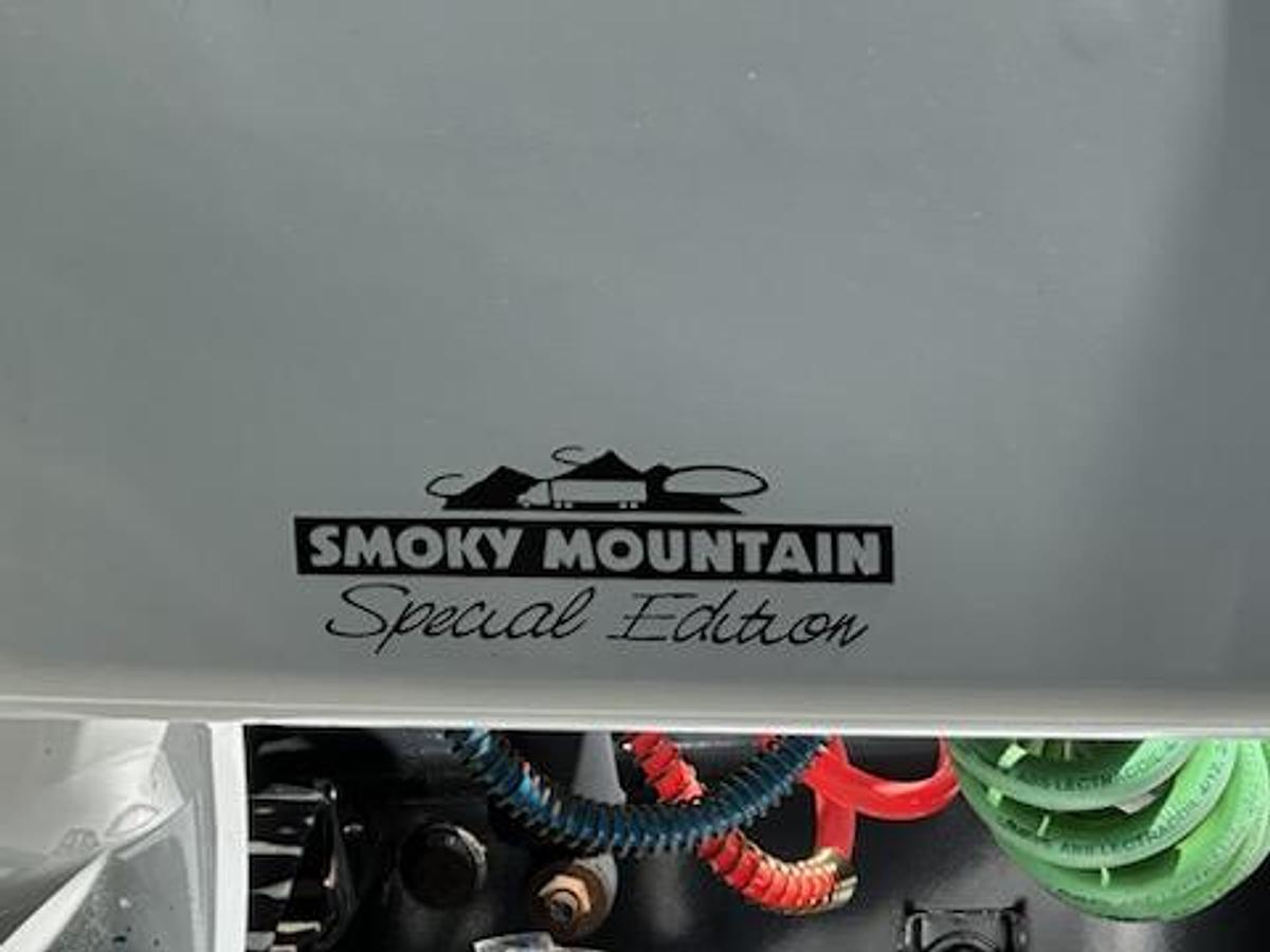 Used 2013 Freightliner Cascadia 125