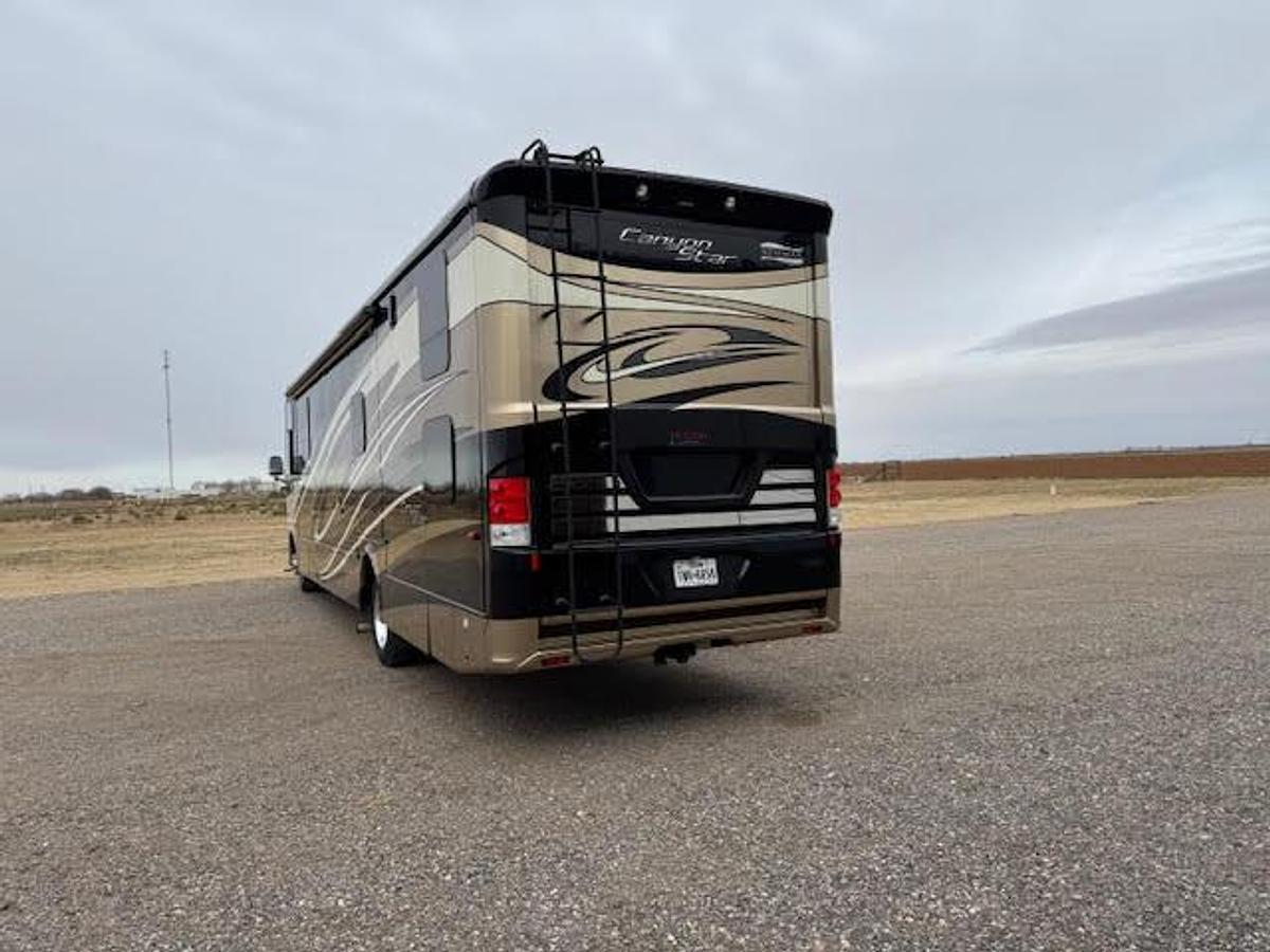 Used 2016 Newmar Canyon Star 3921 Class A Motorhome Toy Hauler