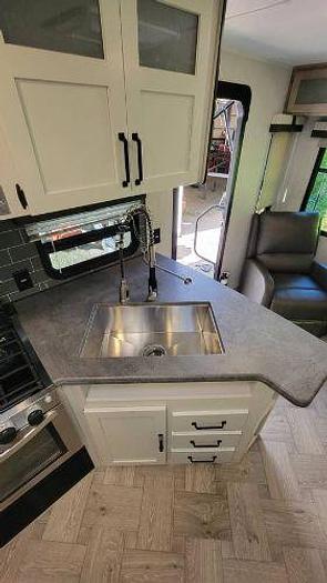 Used 2021 Palomino Puma 27RLSS