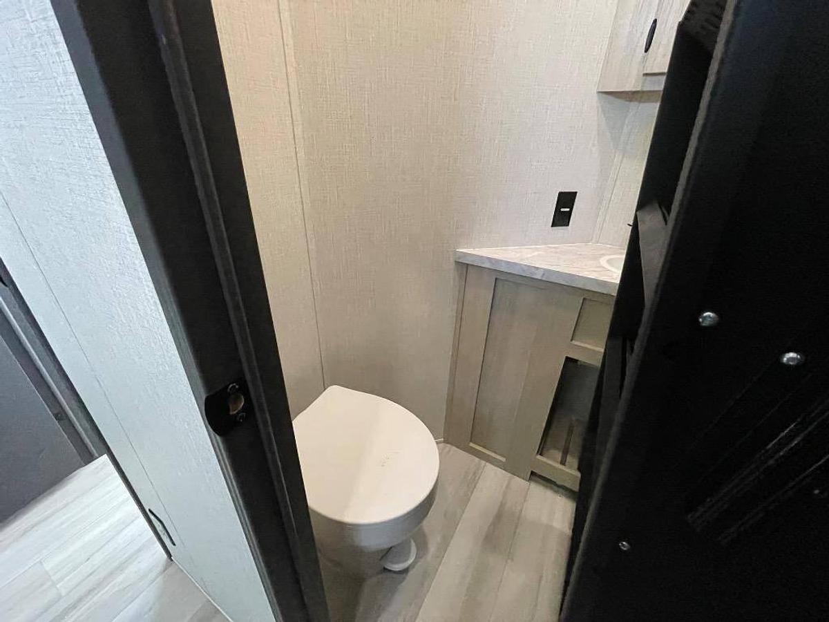 2026 Forest River Cardinal 37BEST