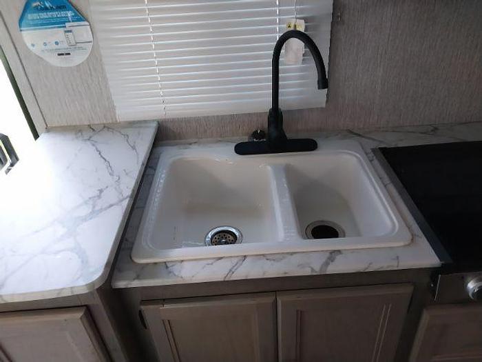 Used 2022 Coachmen Freelander 22XG