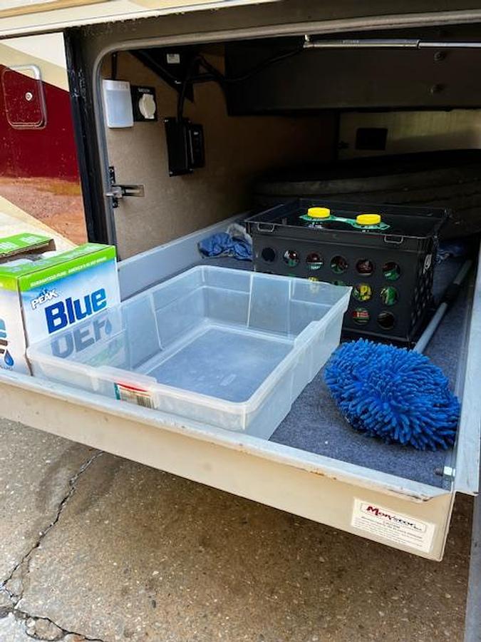 Used 2017 Tiffin Motorhome Phaeton 40IH 41' Class A Motorhome