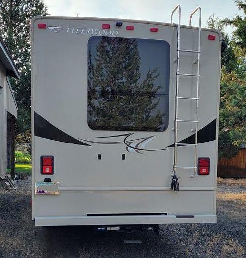 Used 2018 Fleetwood Flair LXE 30U