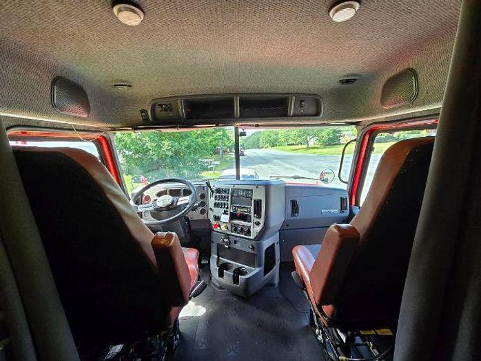 Used 2014 Mack Pinnacle Sleeper Truck