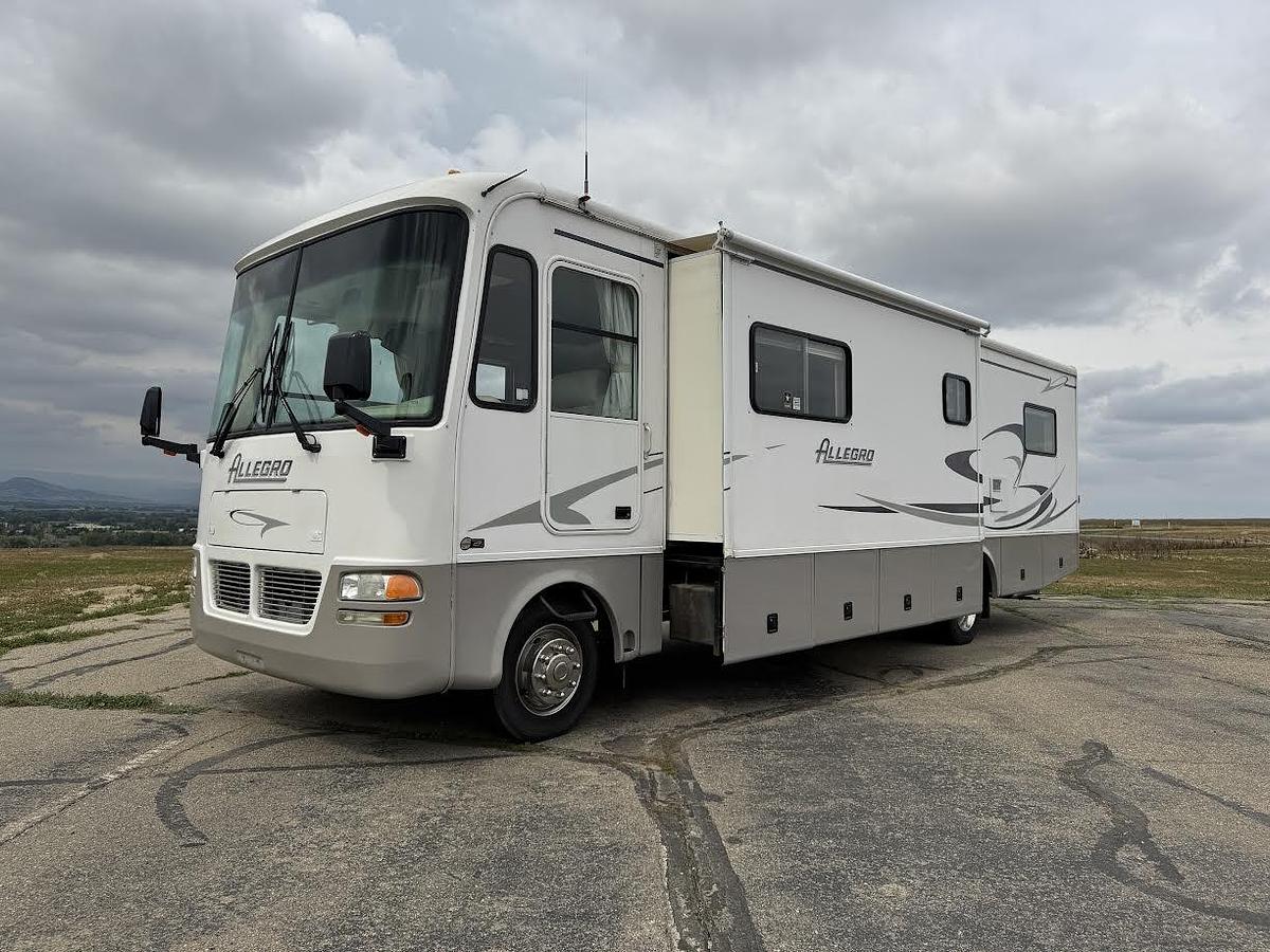 Used 2002 Tiffin Motorhomes Allegro Bay 37DB Class A Motorhome