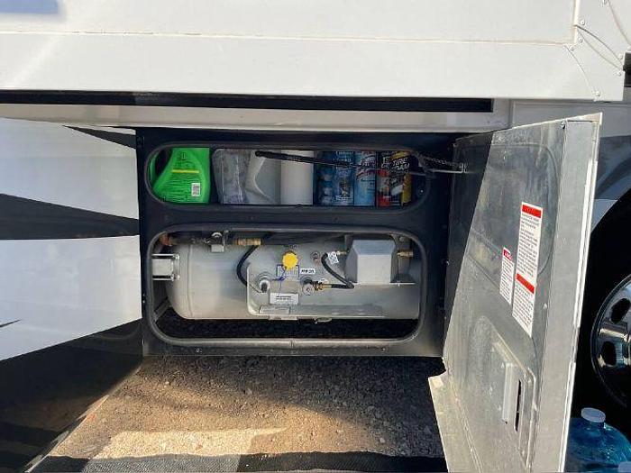 Used 2014 Tiffin Allegro Red 33AL