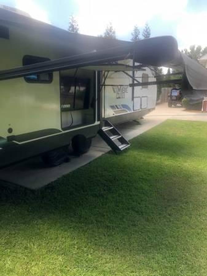 Used 2023 Forest River Vibe 34XL