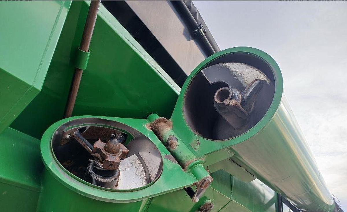 Used 2013 CRUST BUSTER 850