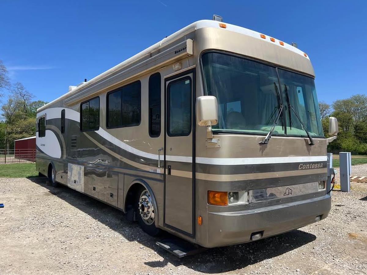 Used 2000 Beaver Contessa Class A Diesel Motorhome