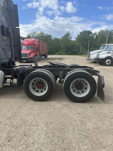 Used 2013 Freightliner Cascadia 125