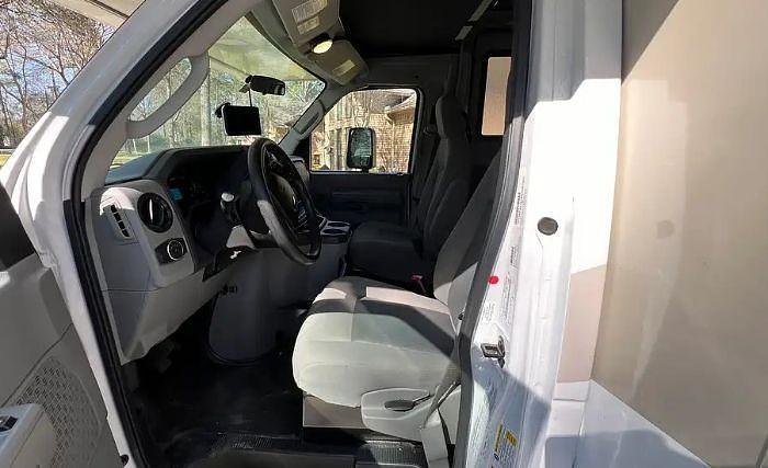 Used 2022 Coachmen Leprechaun 319MB