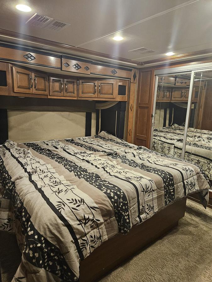 Used 2014 Fleetwood Expedition 40X