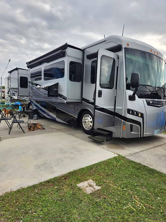 Used 2020 Winnebago Forza 36H Class A Motorhome