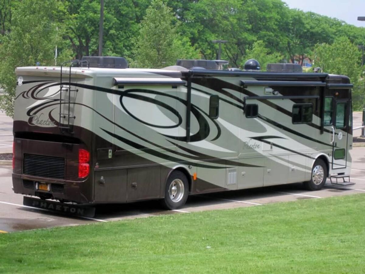 Used 2011 Tiffin Phaeton 40QKH