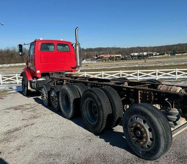 Used 2017 STERLING LT9513