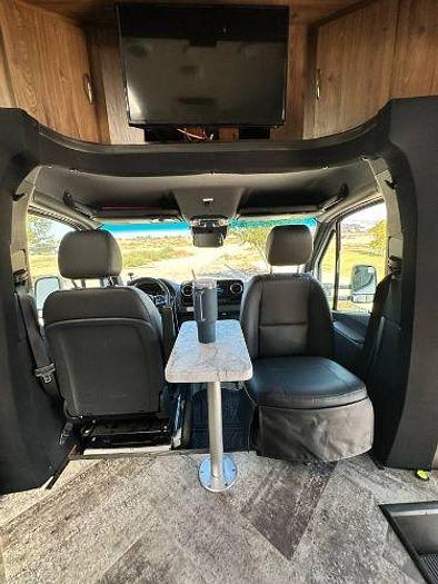 Used 2020 Forest River Sunseeker MBS 2400B