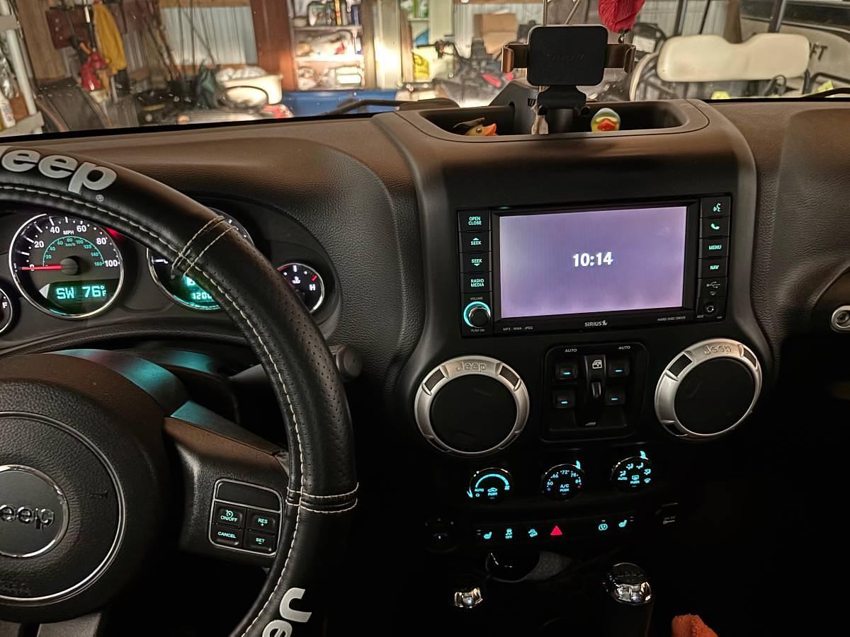 Used 2015 Jeep Wrangler Unlimited Sahara