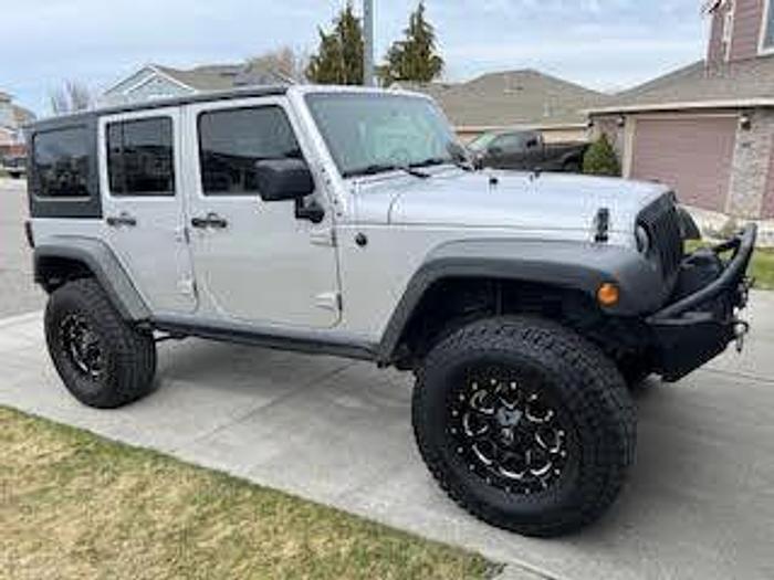 Used 2011 Jeep Wrangler Unlimited Sport