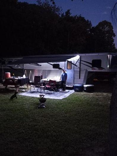 Used 2016 Bison Premier 4 Horse Trailer with Living Quarters