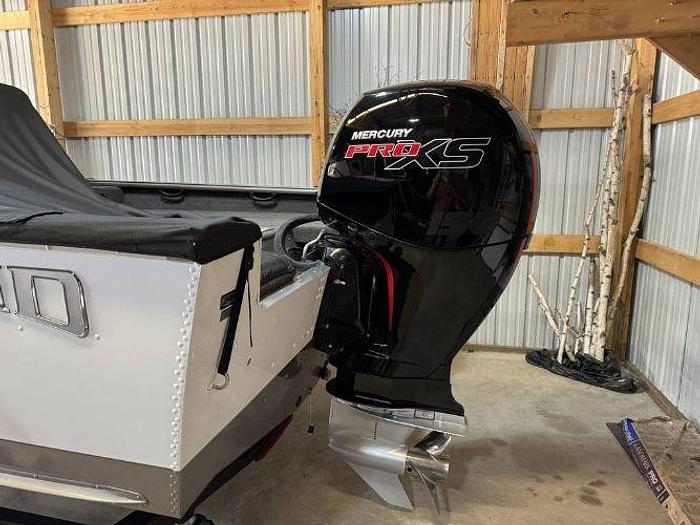 Used 2021 LUND Impact 1875 XS