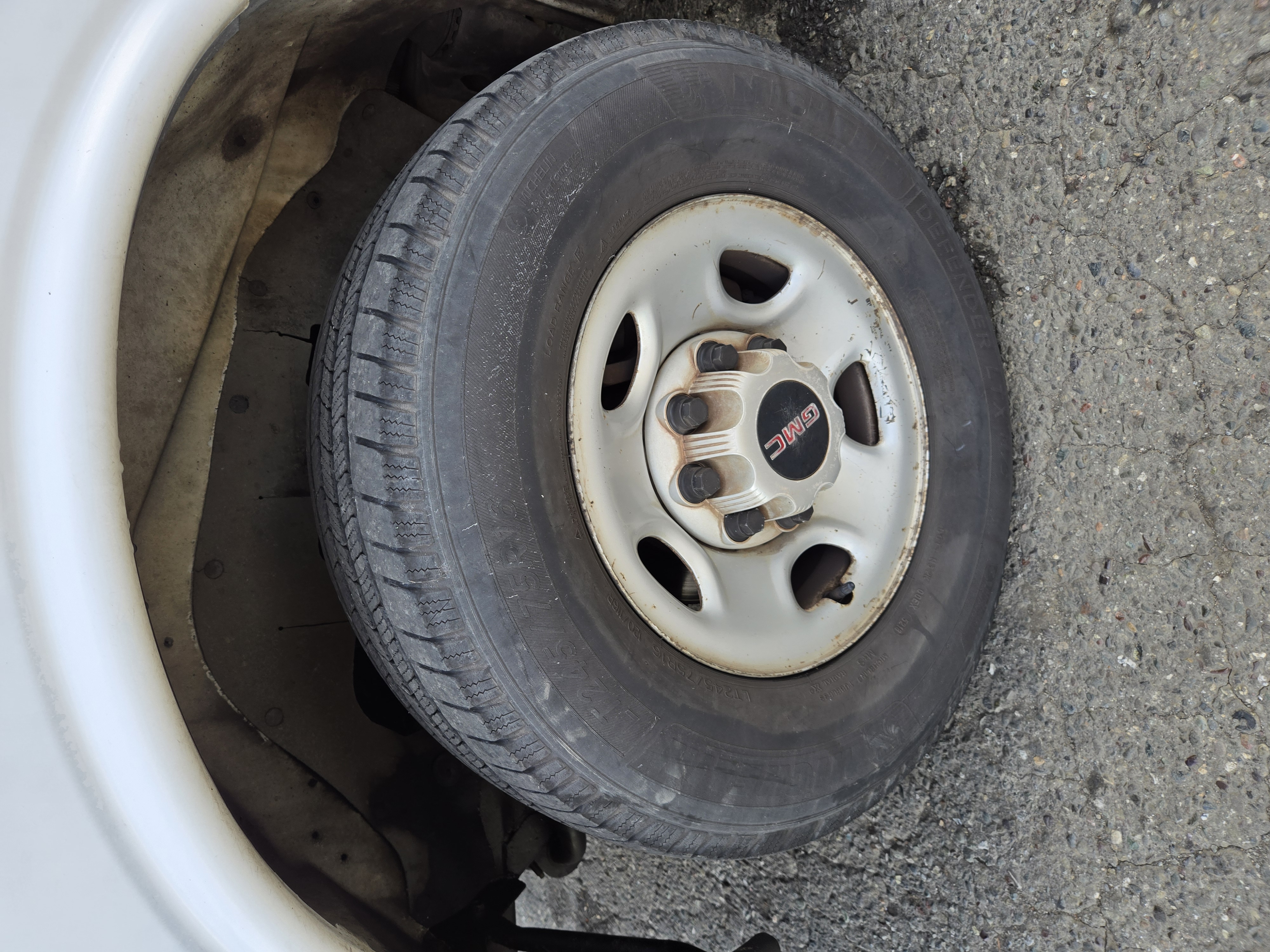Used 2005 Gmc Savana 3500