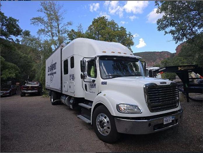 Used 2019 Freightliner Business Class M2 112