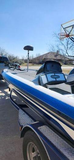 Used 2010 Skeeter ZX225