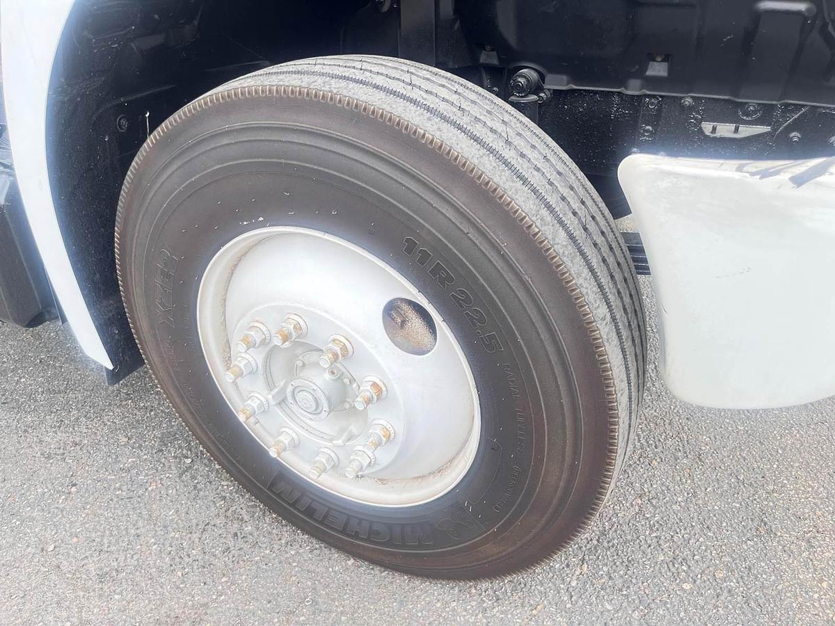 Used 2013 Hino 338 Box Truck